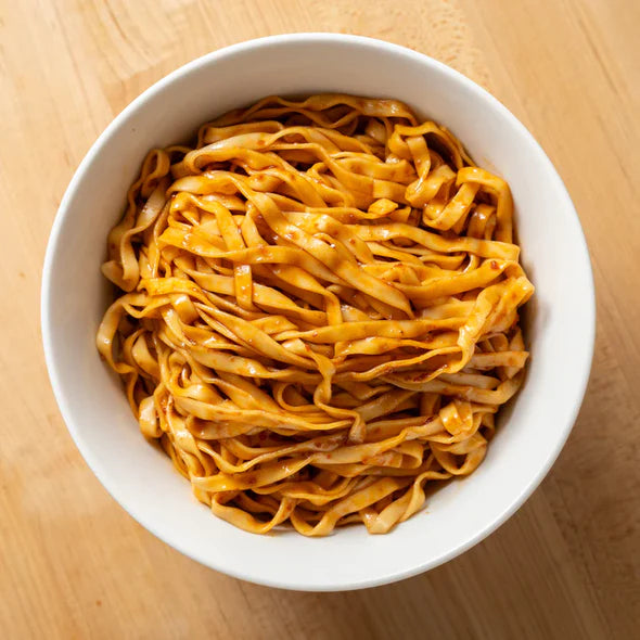 Momofuku Sweet & Spicy Air-Dried Noodles – 4-Pack (400 g) - image 8