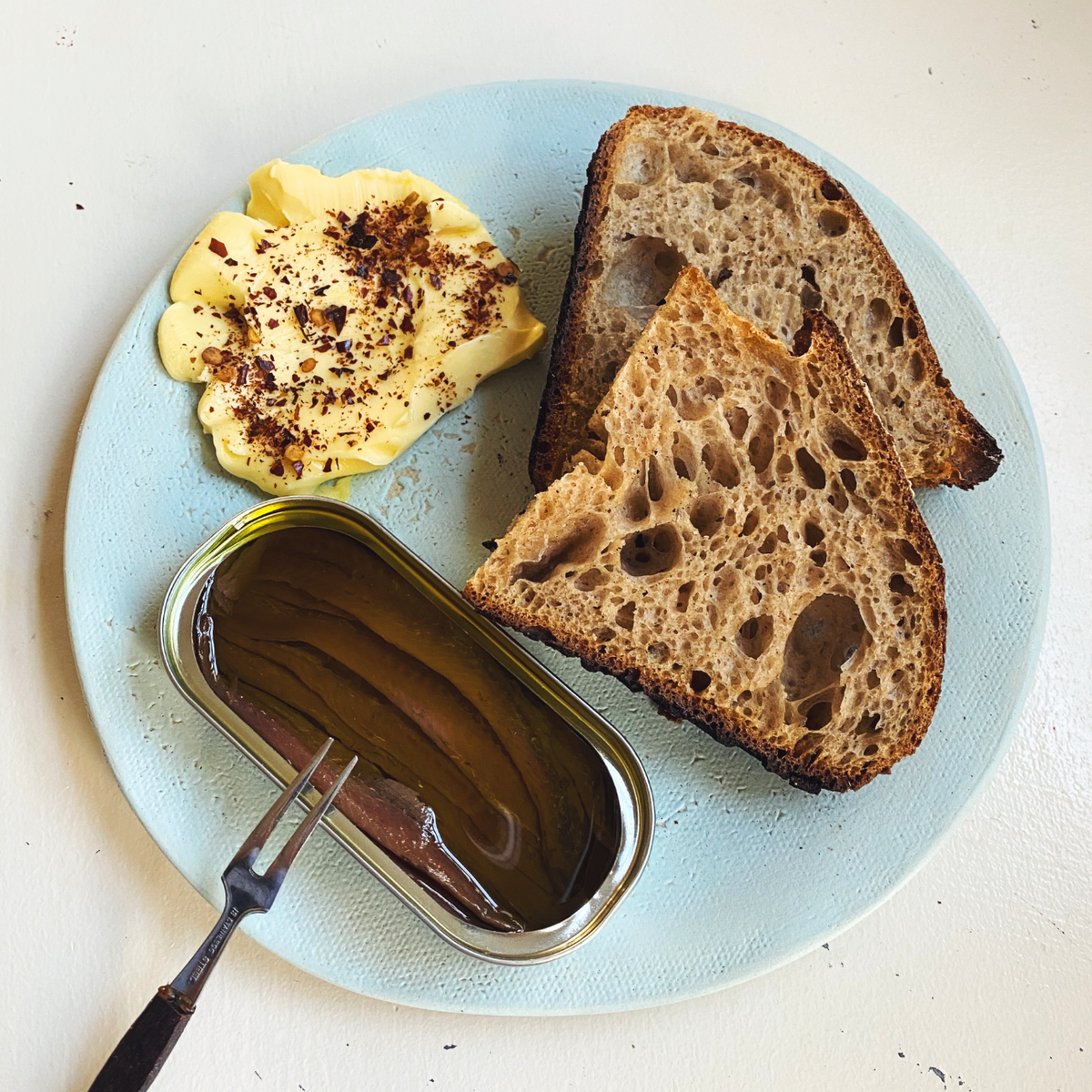 Fishwife Cantabrian Anchovies in Extra Virgin Olive Oil – 1.73 oz (49 g) - image 2