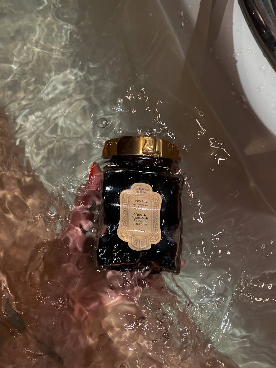 Black Soap with Eucalyptus - Rituals of Hammam - image 3
