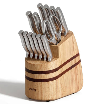Smirly – Knife Set with Pine Wood Block
